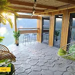 Сasa de vacaciones Bamboo Nest By The Sea
