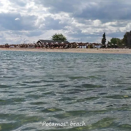 Bamboo Nest By The Sea بيت للعطل